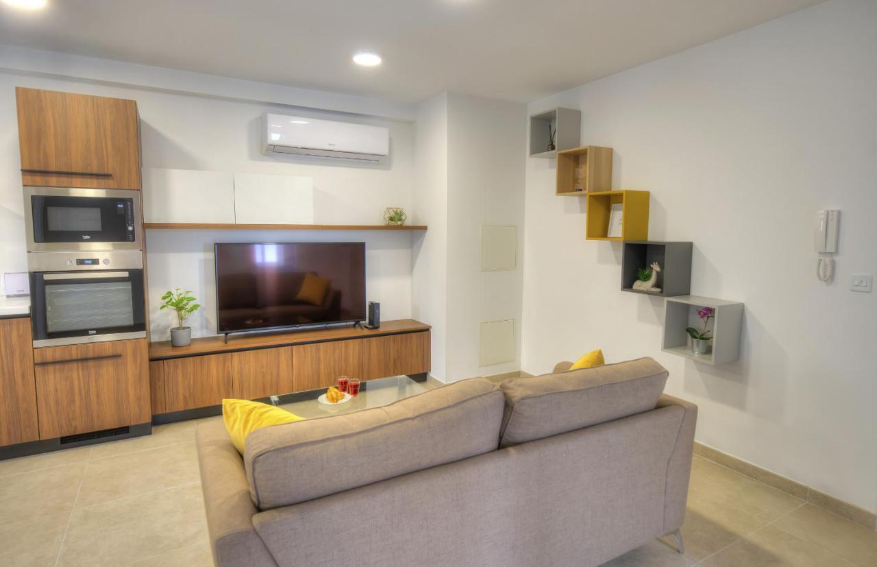 Spacious And Tastefully Furnished 2 Bedroom Apartment Ddif1-3 Gzira Экстерьер фото